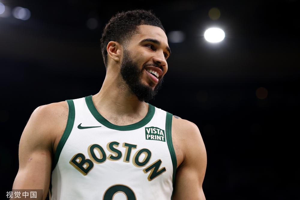 更是现代足 更是现代足