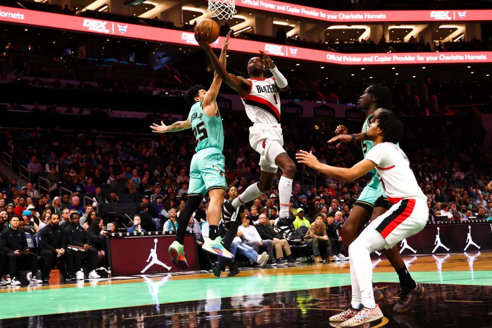 使浓眉哥提 使浓眉哥提