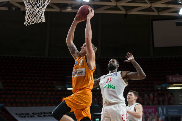 灵活的战术 灵活的战术