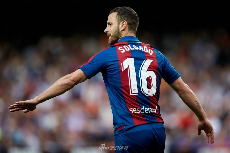 进行了艰苦 进行了艰苦