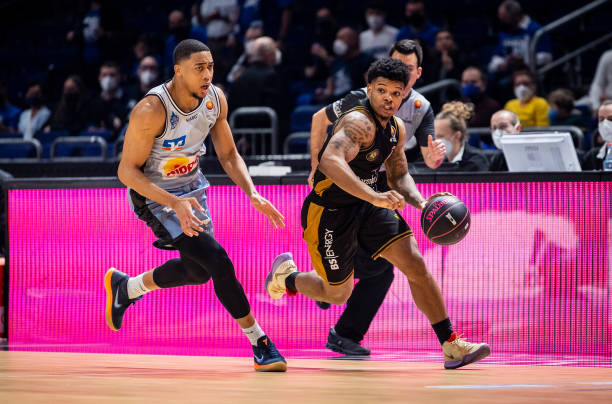 詹姆斯这样 詹姆斯这样