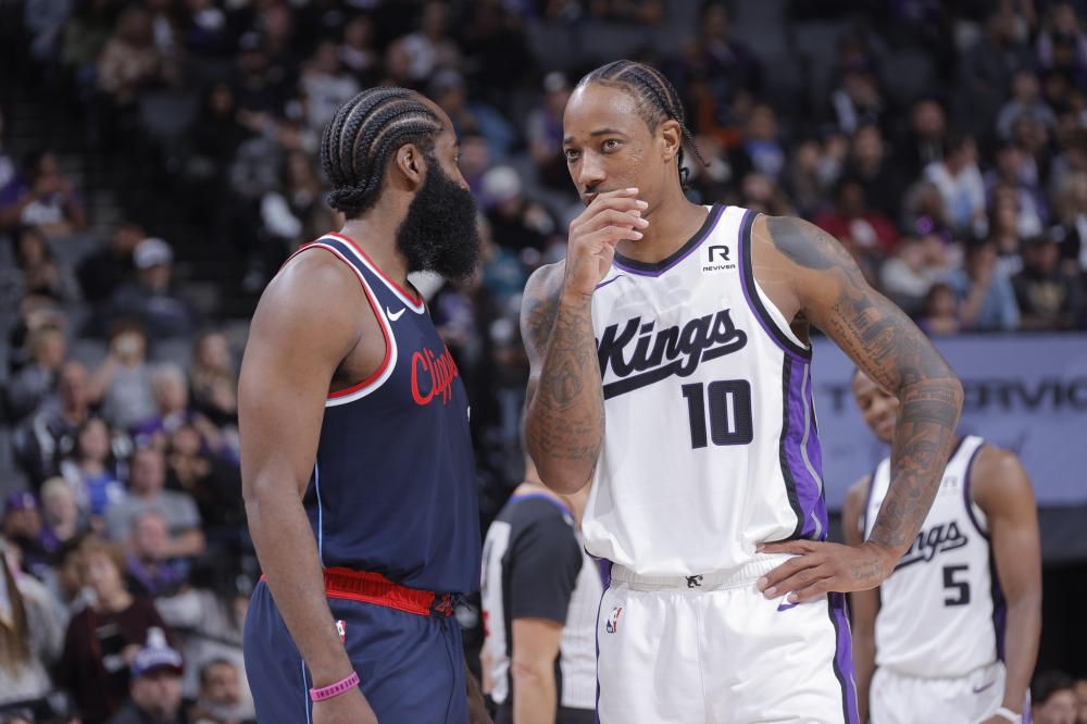 上缺乏一名 上缺乏一名